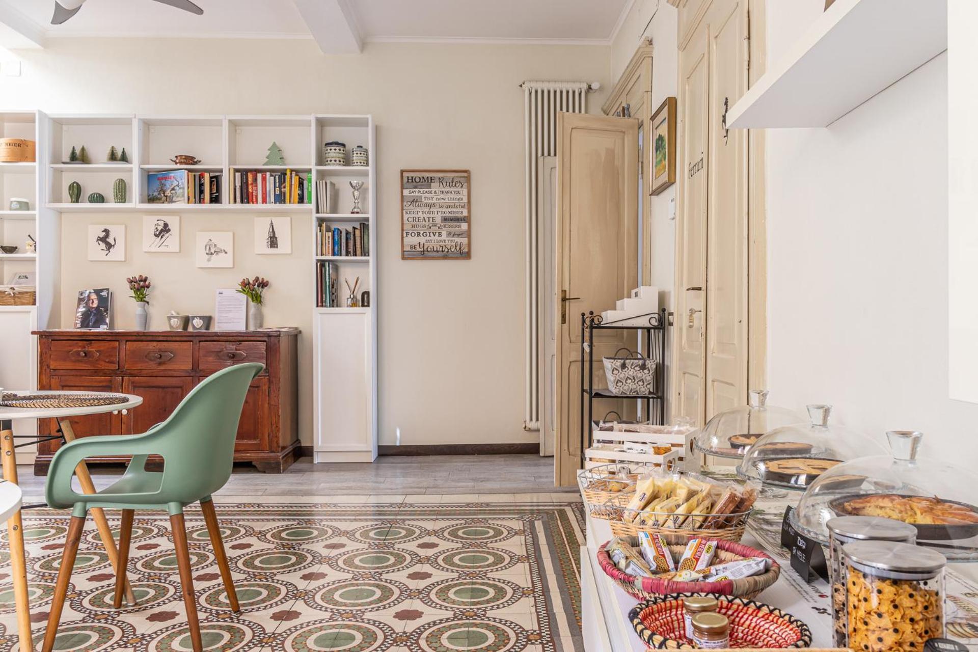 Room & Breakfast Canalino 21 Modena Exteriör bild